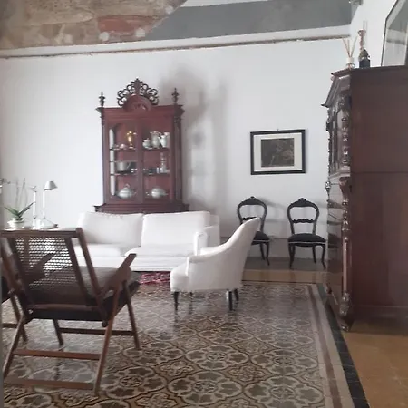 Domus 31 בית הארחה