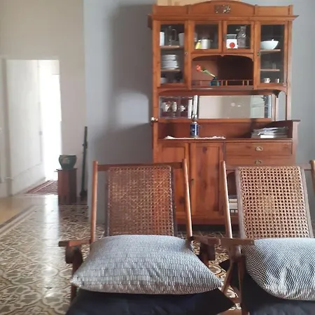 بيت ضيافة Domus 31 *
